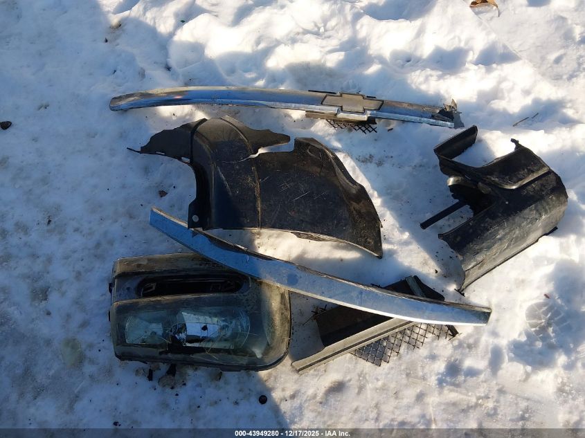 2004 Chevrolet Trailblazer Ls VIN: 1GNDT13S942190765 Lot: 43949280