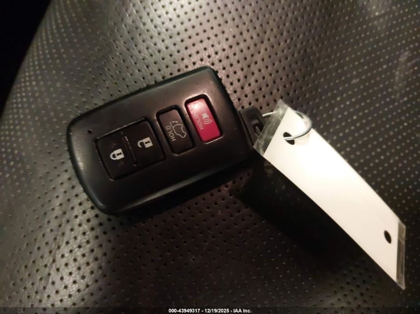 2017 Toyota Highlander Limited Platinum VIN: 5TDDZRFH7HS399216 Lot: 43949317