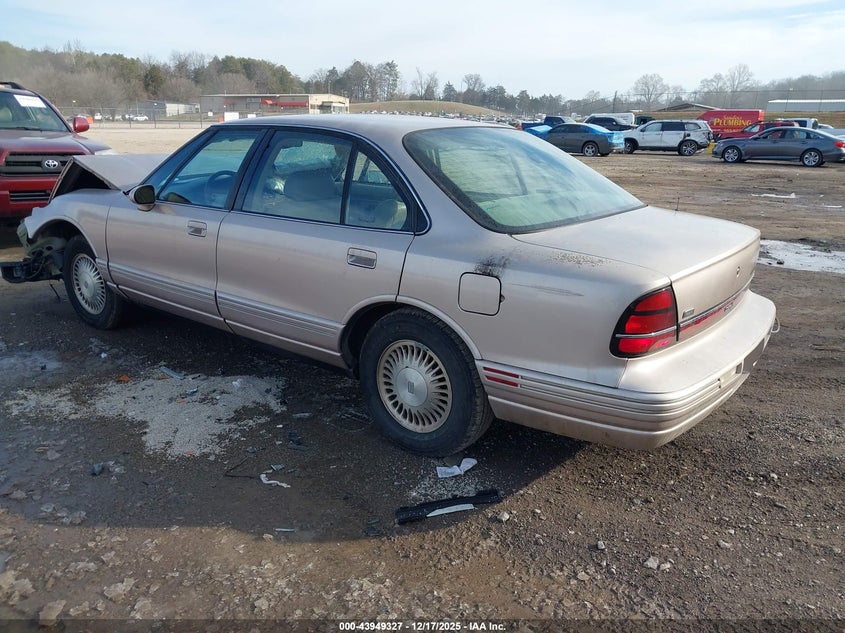 1998 OLDSMOBILE REGENCY auction photo 3