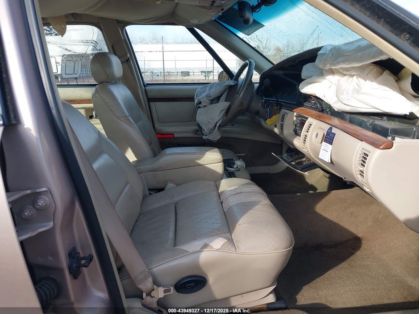 1998 OLDSMOBILE REGENCY auction photo 5