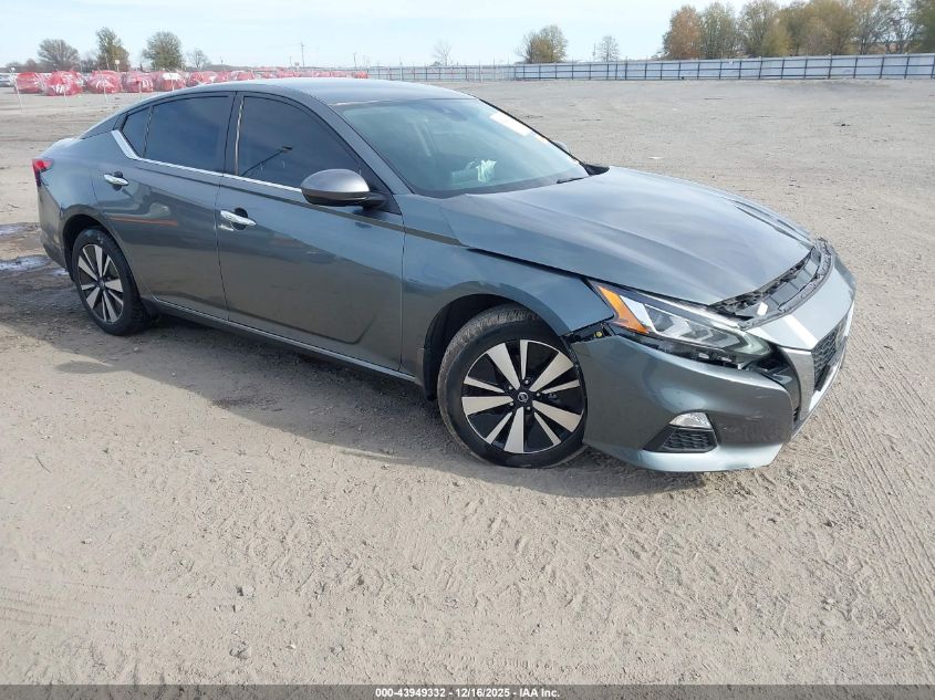 NISSAN ALTIMA SV INTELLIGENT AWD