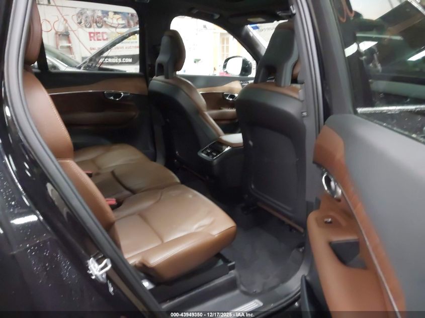 2022 Volvo Xc90 T6 Momentum 7 Passenger VIN: YV4A22PK7N1808541 Lot: 43949350