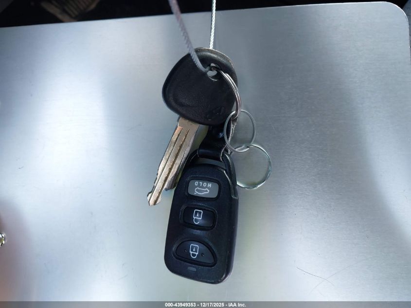 2020 Hyundai Elantra Se VIN: KMHD74LF0LU950680 Lot: 43949353