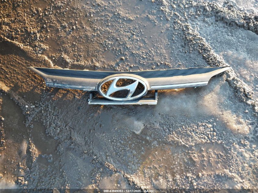 2020 Hyundai Elantra Se VIN: KMHD74LF0LU950680 Lot: 43949353