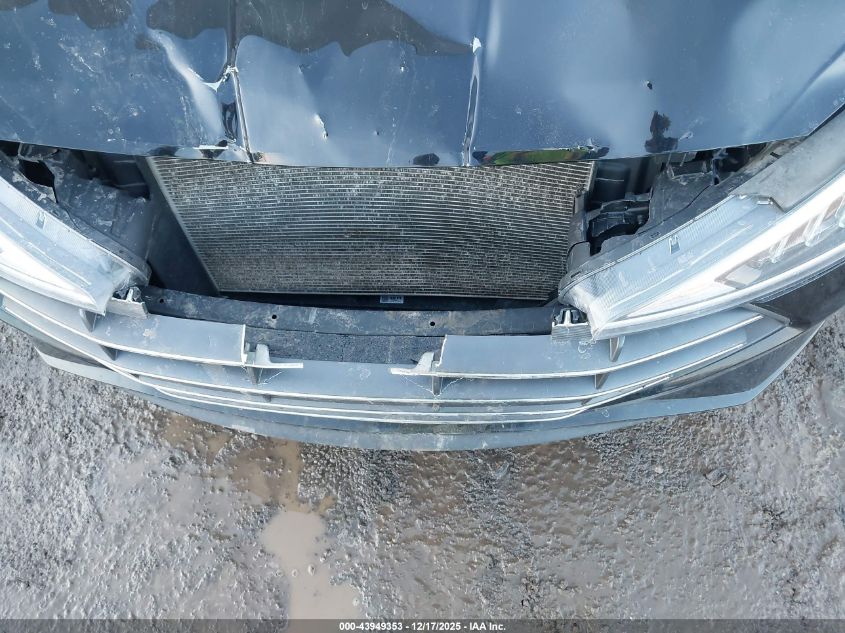 2020 Hyundai Elantra Se VIN: KMHD74LF0LU950680 Lot: 43949353