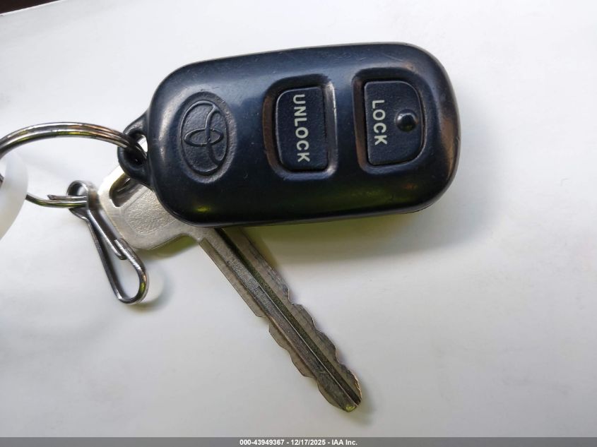 2001 Toyota Camry Le V6 VIN: JT2BF22K310294313 Lot: 43949367