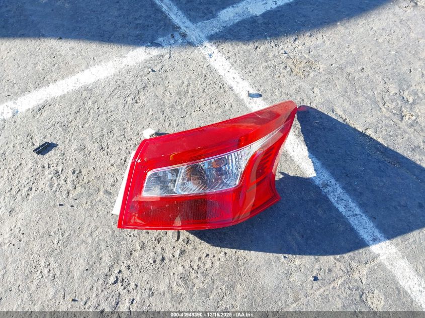 2019 Nissan Sentra Sv VIN: 3N1AB7AP8KY354735 Lot: 43949390