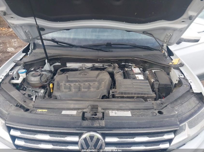 2018 Volkswagen Tiguan 2.0T Se/2.0T Sel VIN: 3VV3B7AX7JM082076 Lot: 43949411