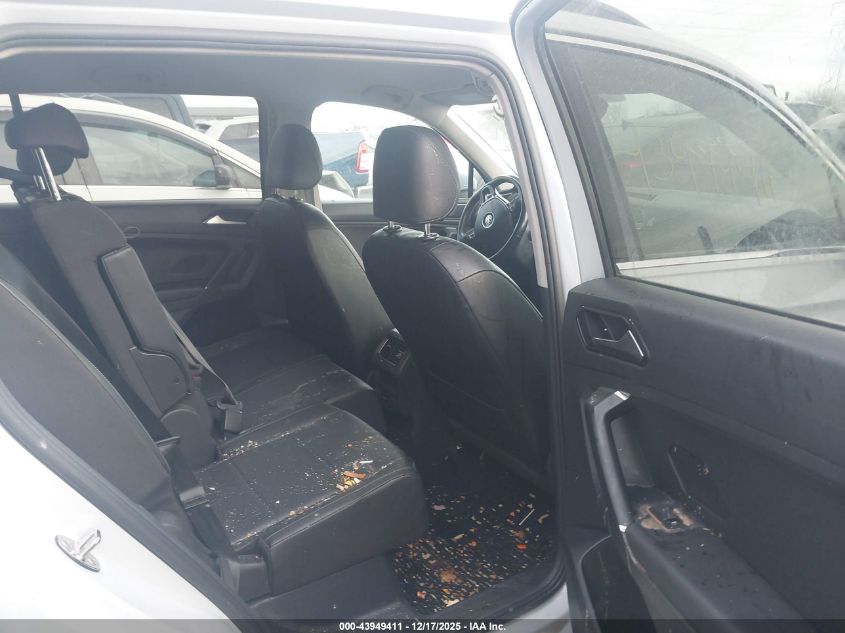 2018 Volkswagen Tiguan 2.0T Se/2.0T Sel VIN: 3VV3B7AX7JM082076 Lot: 43949411