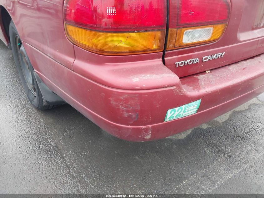 1995 Toyota Camry Le VIN: 4T1GK12W0SU085137 Lot: 43949412