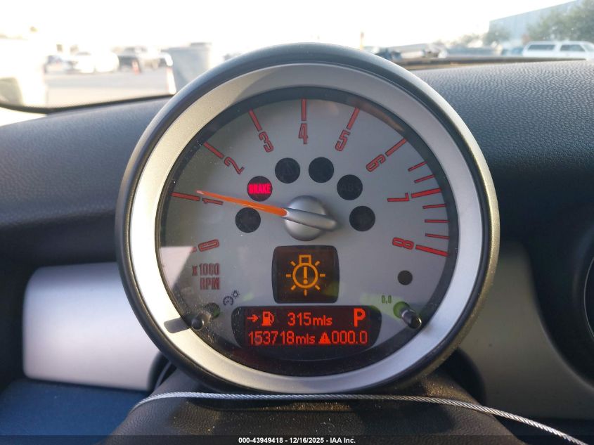 2008 Mini Cooper VIN: WMWMF33518TT63620 Lot: 43949418