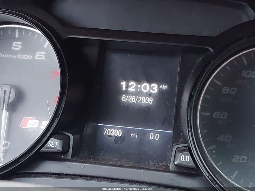 2010 Audi S5 4.2 Premium Plus VIN: WAUVVAFR3AA019590 Lot: 43949438