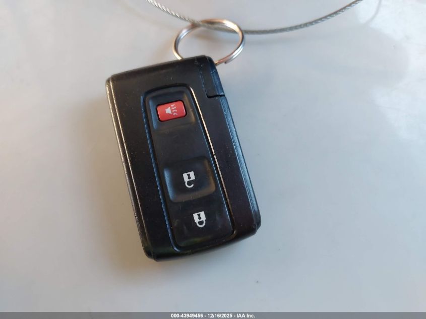 2004 Toyota Prius VIN: JTDKB20U440088445 Lot: 43949456