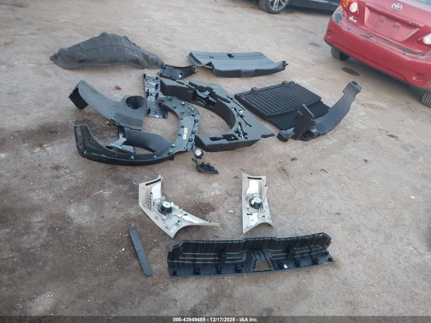 2025 Mazda Cx-50 Hybrid Premium Package VIN: 7MMVAADW6SN133102 Lot: 43949459