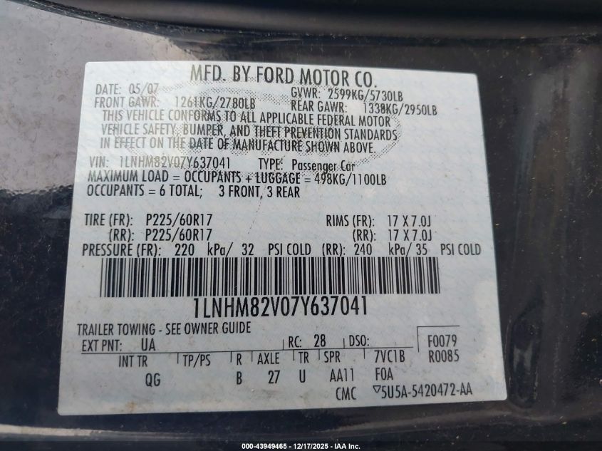 2007 Lincoln Town Car Signature Limited VIN: 1LNHM82V07Y637041 Lot: 43949465