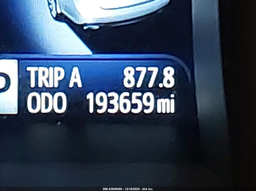 2016 Toyota Avalon Limited VIN: 4T1BK1EB1GU240725 Lot: 43949486