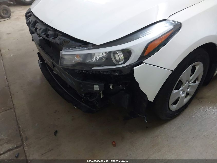 2018 Kia Forte Lx VIN: 3KPFK4A73JE219812 Lot: 43949488