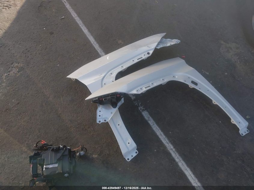 2024 Lexus Ux 250H VIN: JTHX6JBH0R2190243 Lot: 43949497