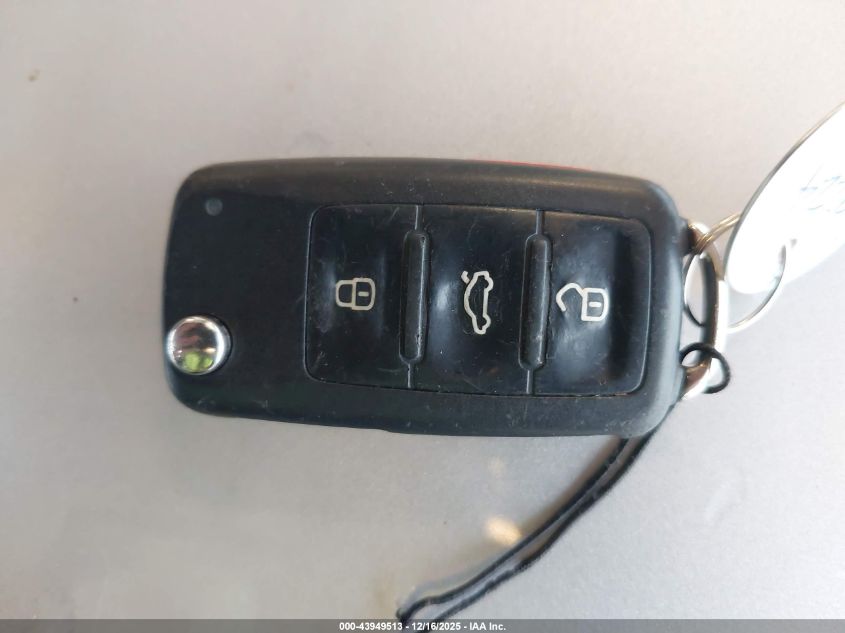 2014 Volkswagen Passat 1.8T Se VIN: 1VWBT7A37EC039964 Lot: 43949513