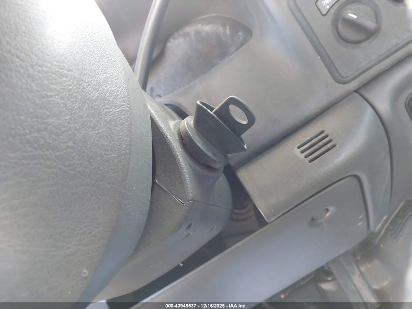 2003 Ford F-350 Lariat/Xl/Xlt VIN: 1FTWW33SX3EA49897 Lot: 43949537