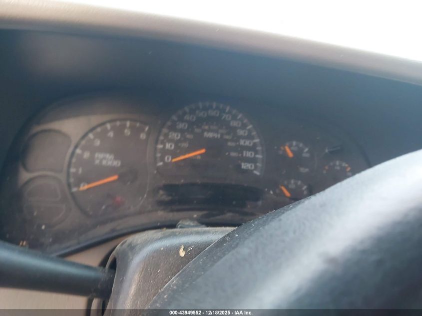 2005 Chevrolet Tahoe Ls VIN: 1GNEC13T35R231929 Lot: 43949552