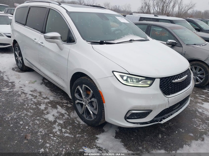 2024 Chrysler Pacifica Pinnacle Awd