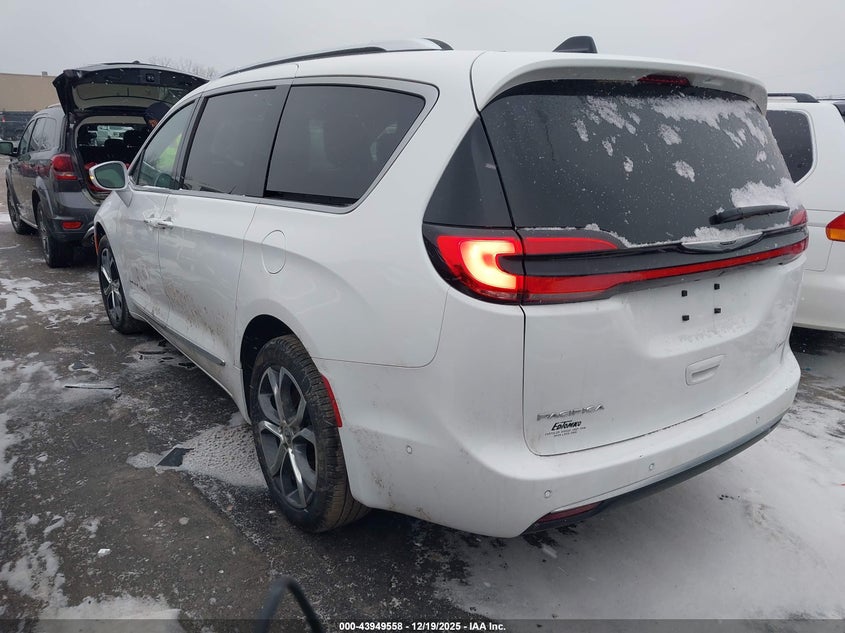 2024 Chrysler Pacifica Pinnacle Awd