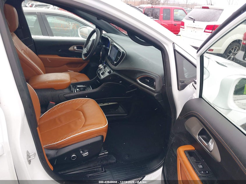 2024 Chrysler Pacifica Pinnacle Awd