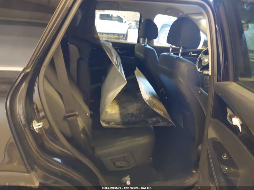 2018 Kia Sorento 2.4L Lx VIN: 5XYPGDA36JG415278 Lot: 43949569