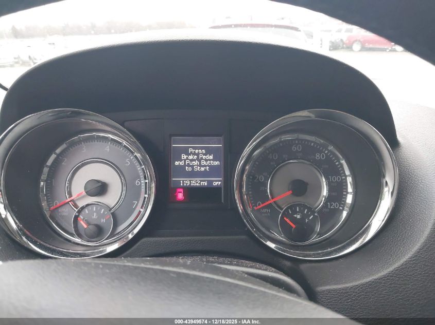 2016 Chrysler Town & Country Touring-L Anniversary Edition VIN: 2C4RC1CG0GR200521 Lot: 43949574