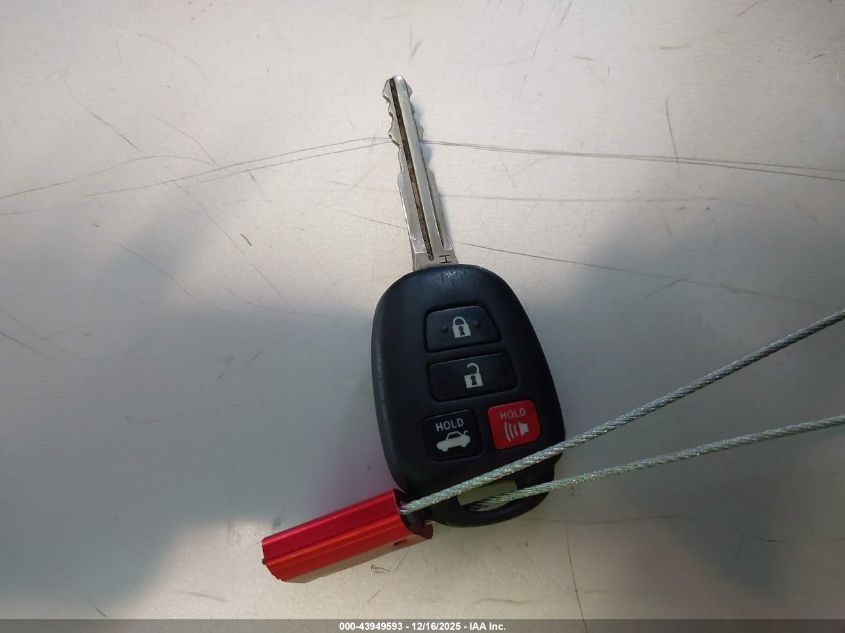 2017 Toyota Corolla Le VIN: 5YFBURHE6HP570684 Lot: 43949593