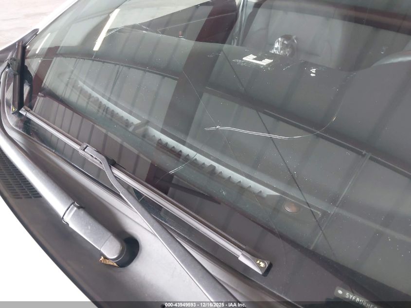 2017 Toyota Corolla Le VIN: 5YFBURHE6HP570684 Lot: 43949593