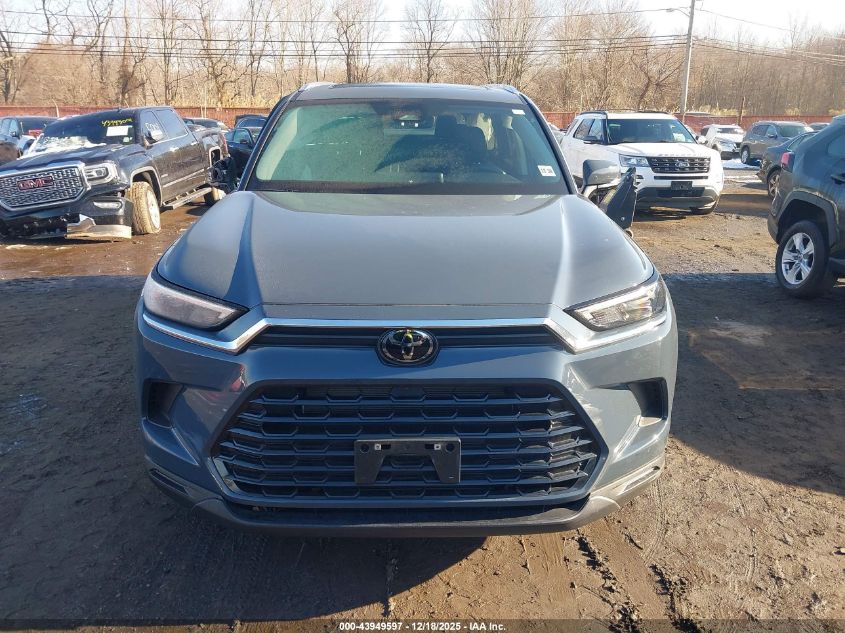 2024 Toyota Grand Highlander Xle VIN: 5TDAAAB50RS028004 Lot: 43949597