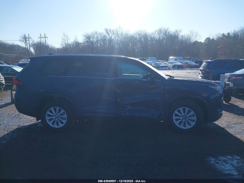 2024 Toyota Grand Highlander Xle VIN: 5TDAAAB50RS028004 Lot: 43949597