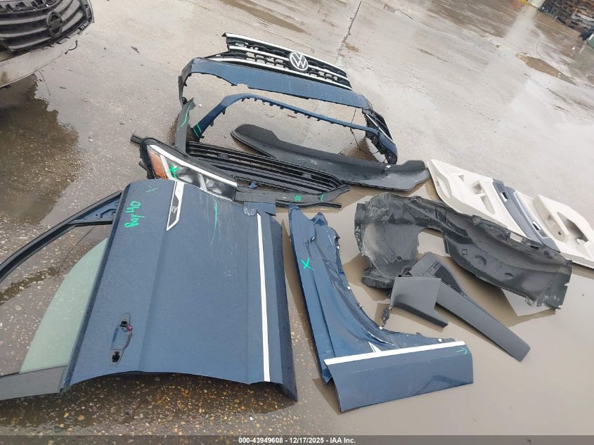 2021 Volkswagen Atlas 3.6L V6 Se W/Technology R-Line VIN: 1V2PR2CA2MC532213 Lot: 43949608