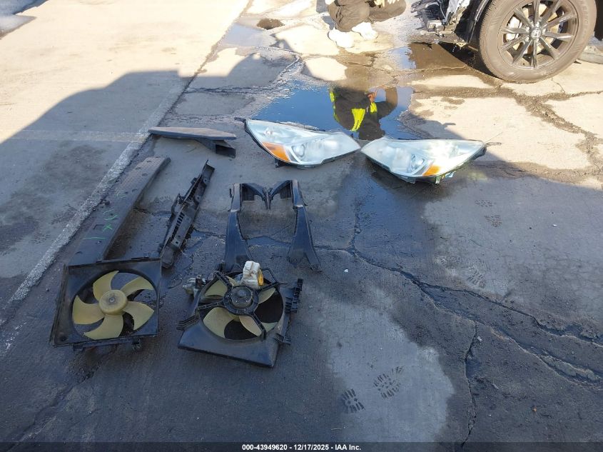 2014 Subaru Outback 2.5I Limited VIN: 4S4BRBNC4E3212186 Lot: 43949620