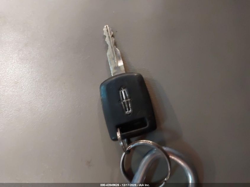 2008 Lincoln Navigator VIN: 5LMFU28538LJ05869 Lot: 43949626