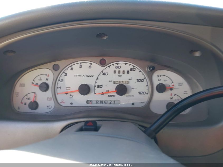 2003 Ford Explorer Sport Trac Xls/Xlt VIN: 1FMZU77E73UB00725 Lot: 43949638