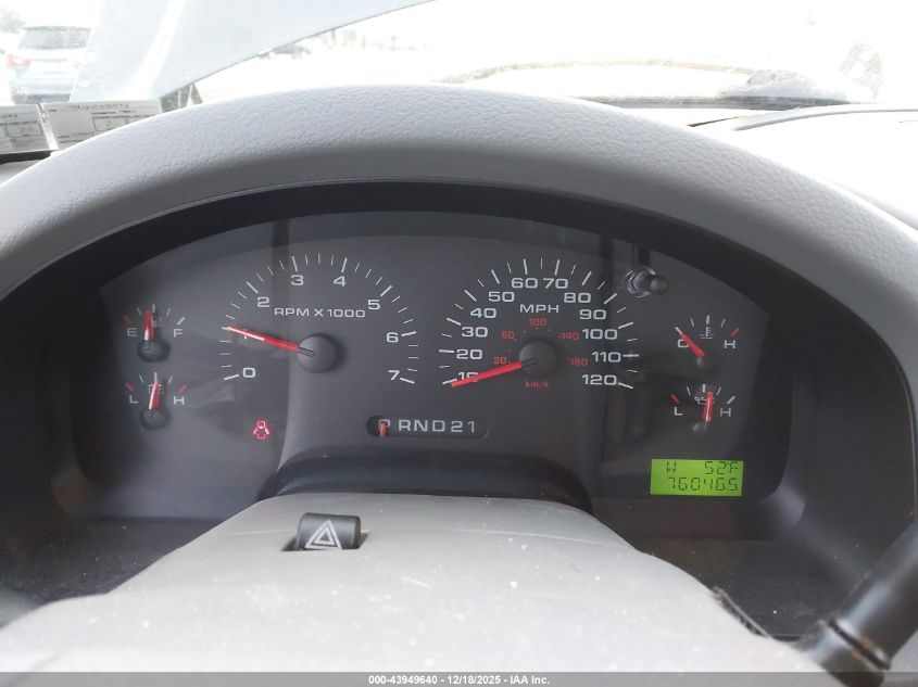 2004 Ford F-150 Stx/Xl/Xlt VIN: 1FTRX12W14FA05818 Lot: 43949640