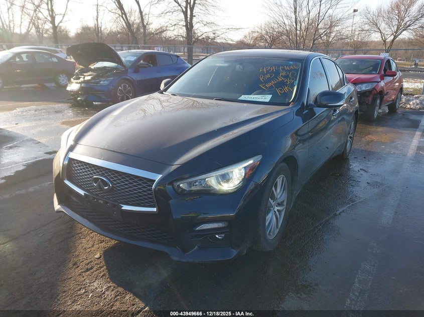 Infiniti Q50 — thumbnail 2