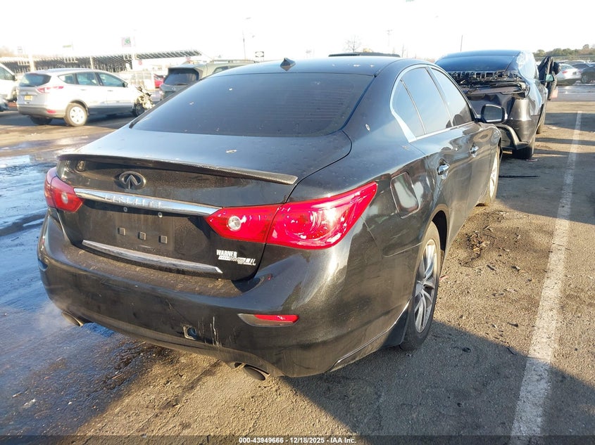 Infiniti Q50 — thumbnail 4