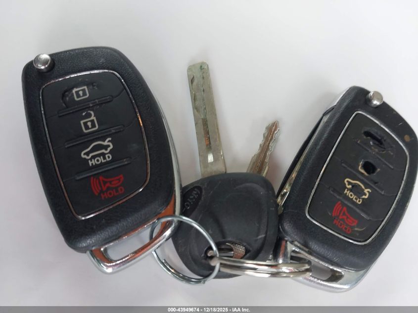 2015 Hyundai Sonata Se VIN: 5NPE24AF1FH058107 Lot: 43949674