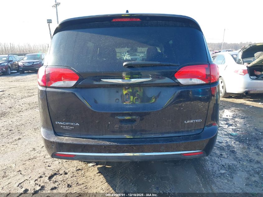 2017 Chrysler Pacifica Limited VIN: 2C4RC1GG9HR812065 Lot: 43949701