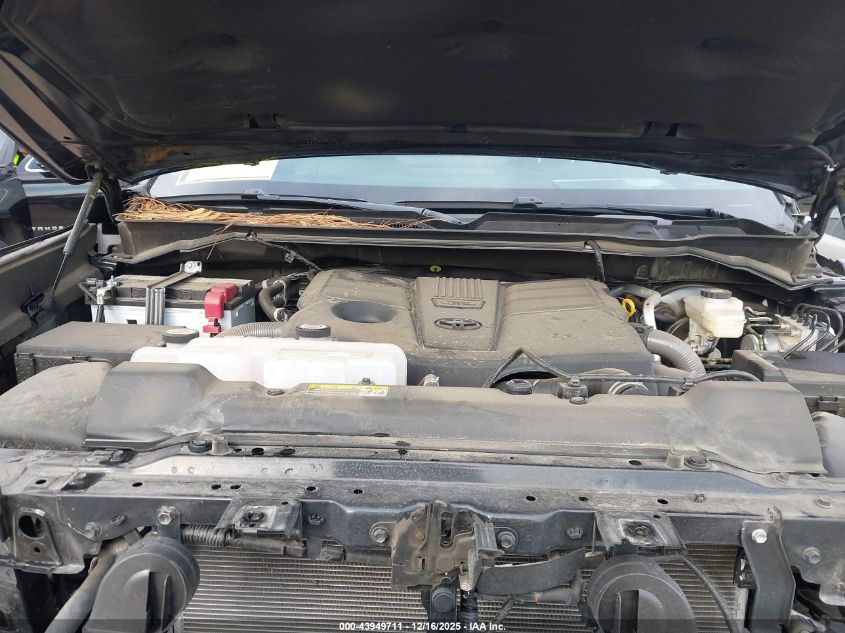 2025 Toyota Tundra Sr5 VIN: 5TFLA5DB5SX246572 Lot: 43949711