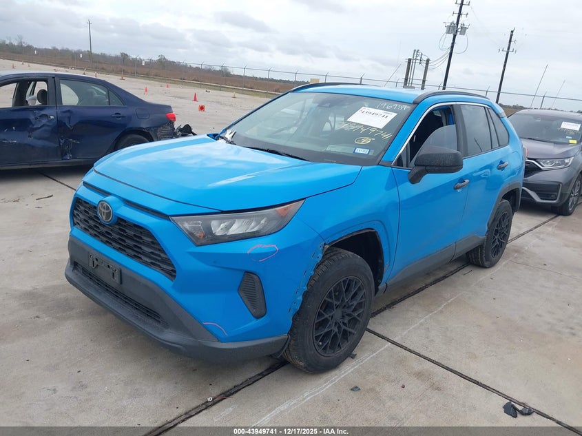 2020 Toyota Rav4 Le