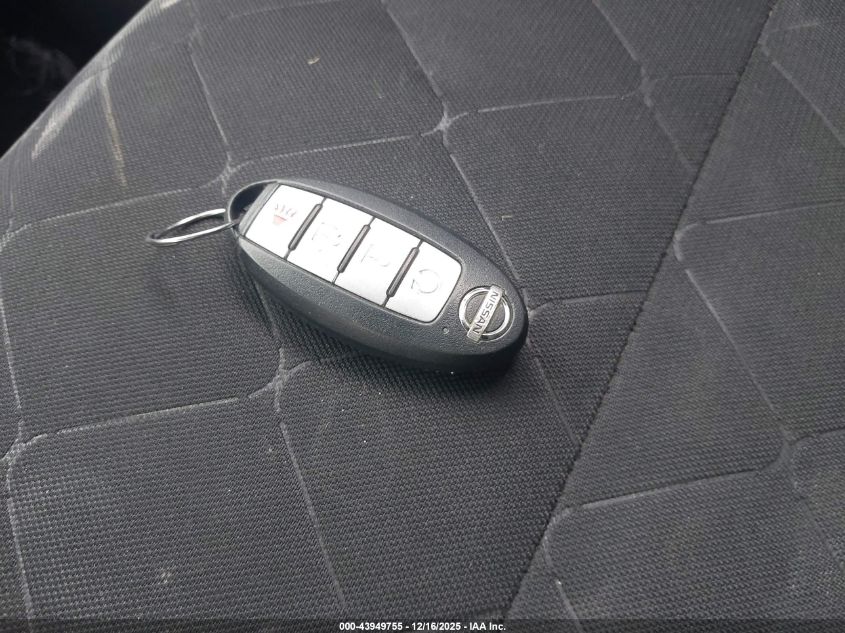 2018 Nissan Kicks Sv VIN: 3N1CP5CU4JL545422 Lot: 43949755