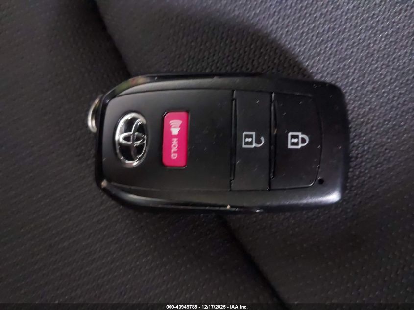 2025 Toyota Corolla Cross Le VIN: 7MUCAABG8SV133234 Lot: 43949785