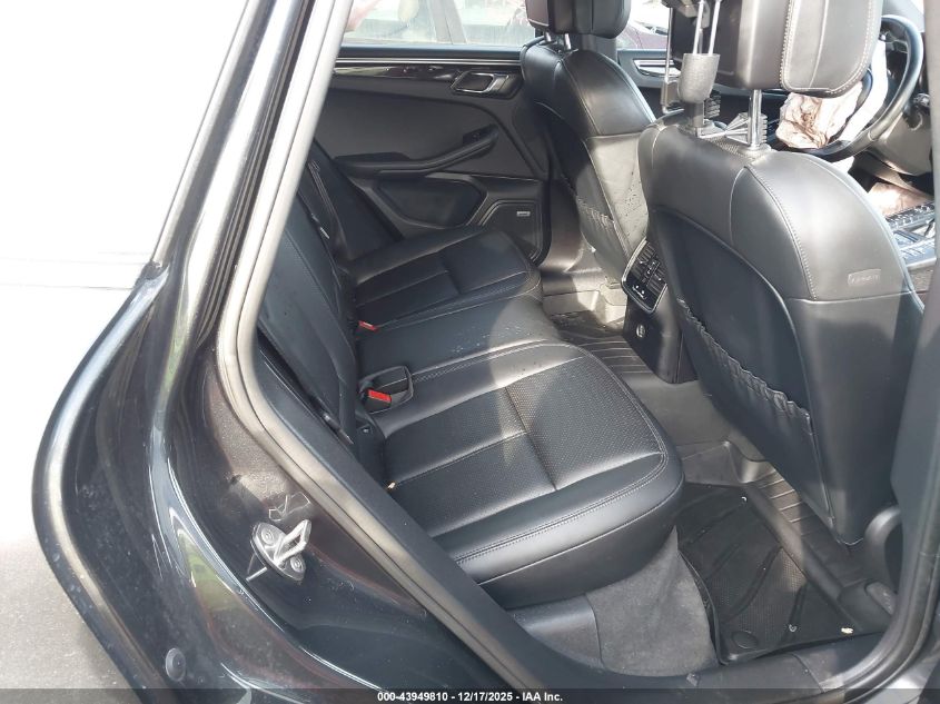 2018 Porsche Macan Sport Edition VIN: WP1AA2A50JLB20290 Lot: 43949810