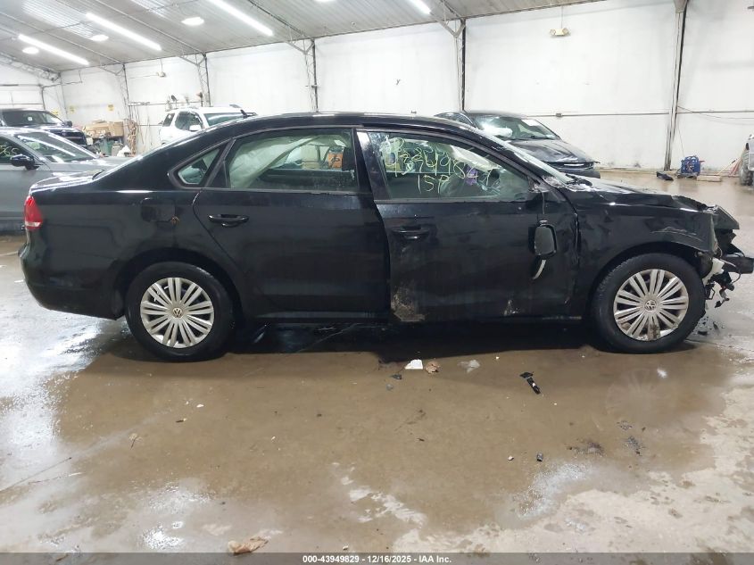 2015 Volkswagen Passat 1.8T S VIN: 1VWAT7A36FC012896 Lot: 43949829