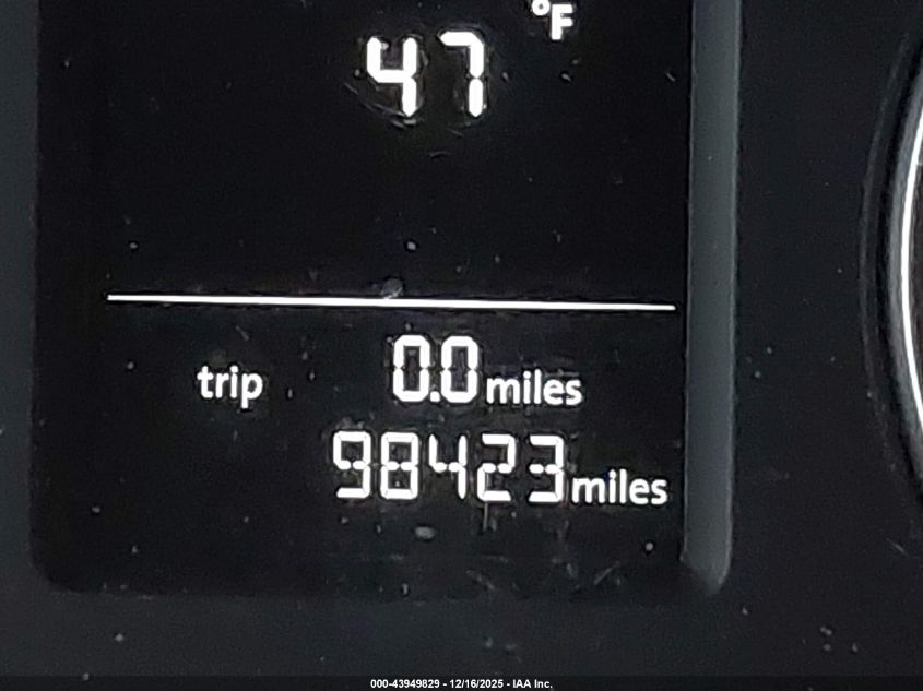 2015 Volkswagen Passat 1.8T S VIN: 1VWAT7A36FC012896 Lot: 43949829